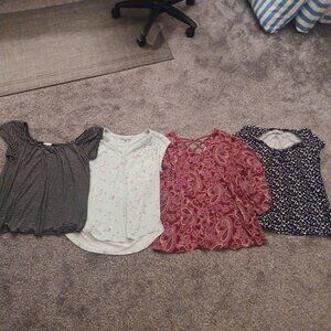 LOT of 4 Ladies Tops/Blouses - Size LARGE